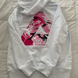 Palace tri cano hood white med